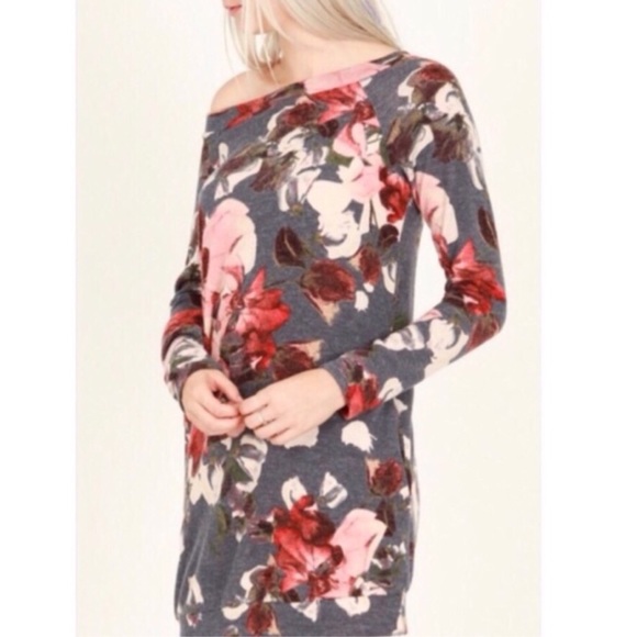 Floral One Shoulder Sweater - Picture 2 of 7